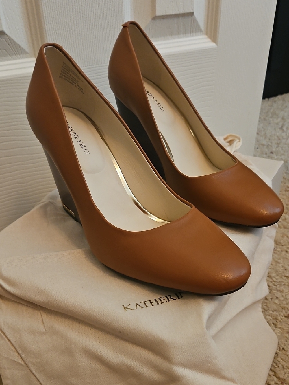 Katherine Kelly Tan Wedge Pumps — Sleek Leather Finish